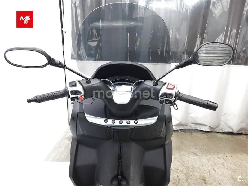 Piaggio MP3 – Vista 7