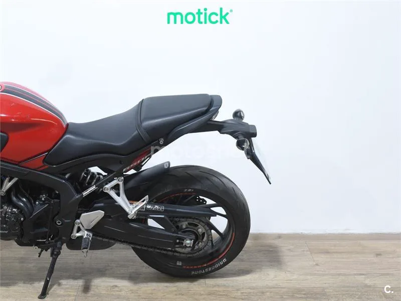 Honda CB 650 F – Vista 9