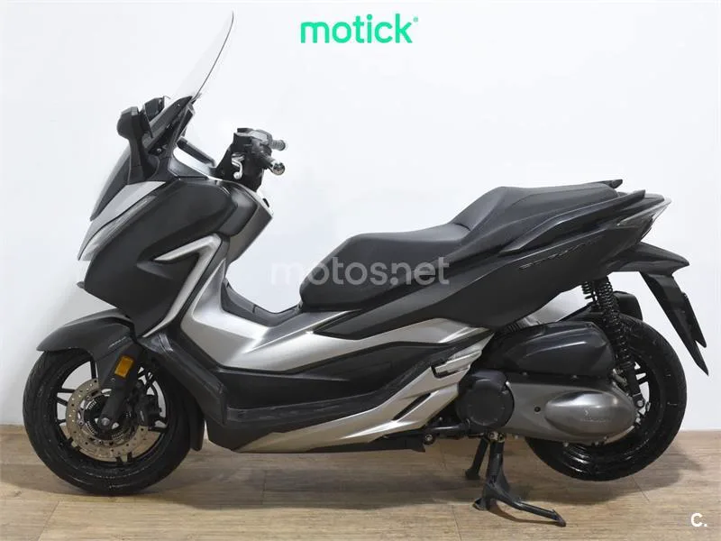 Honda Forza – Vista 7