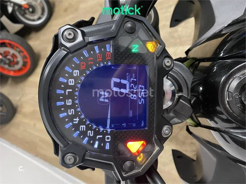 Kawasaki Z650 – Vista 4