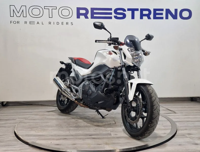 Honda NC 750 S – Vista 6