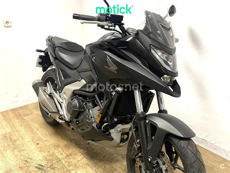 Honda NC 750 X – Vista 10