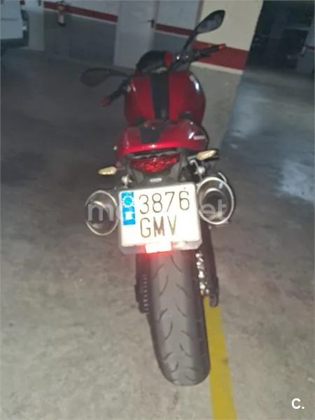 Ducati Monster 696 – Vista 6