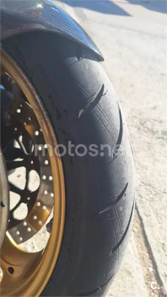 Ducati Monster 696 – Vista 9