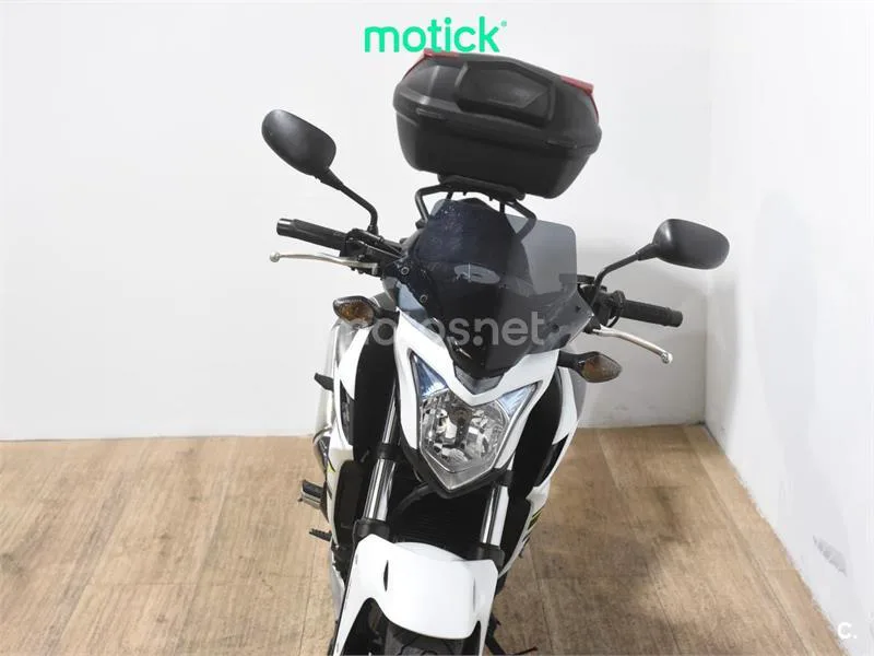 Honda CB 500 F – Vista 11