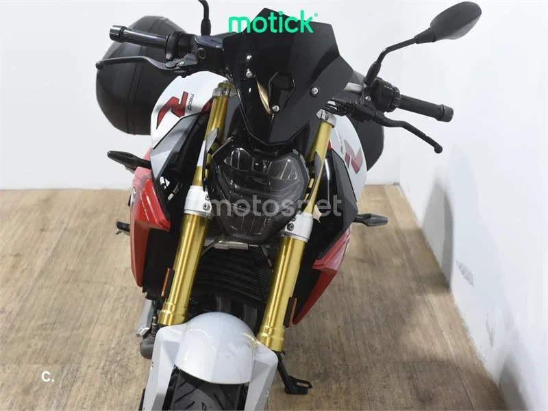 BMW F 900 R – Vista 11