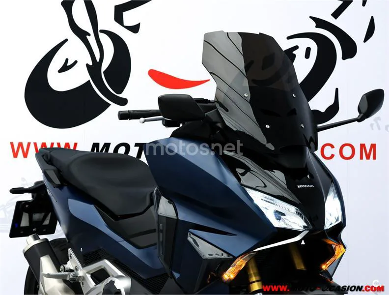 Honda Forza 750 – Vista 4
