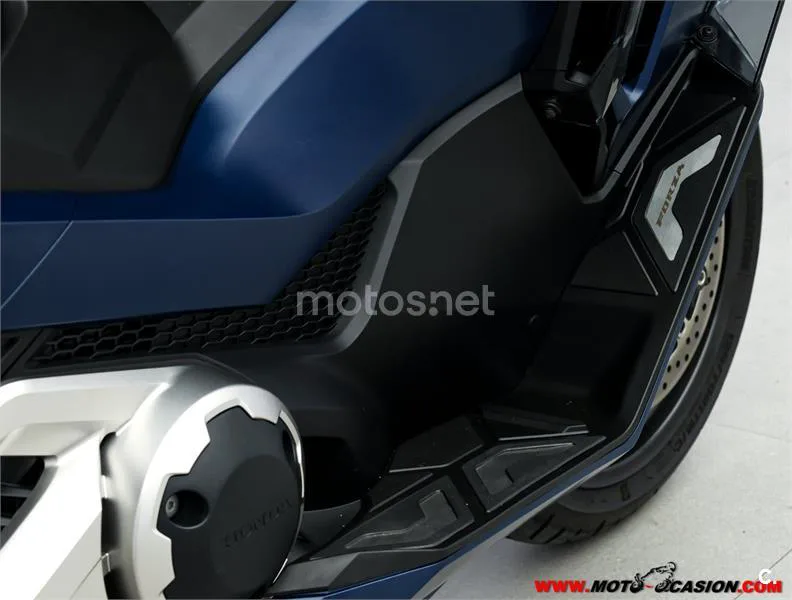 Honda Forza 750 – Vista 5