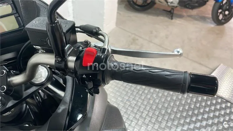 Suzuki V-Strom 650 – Vista 11