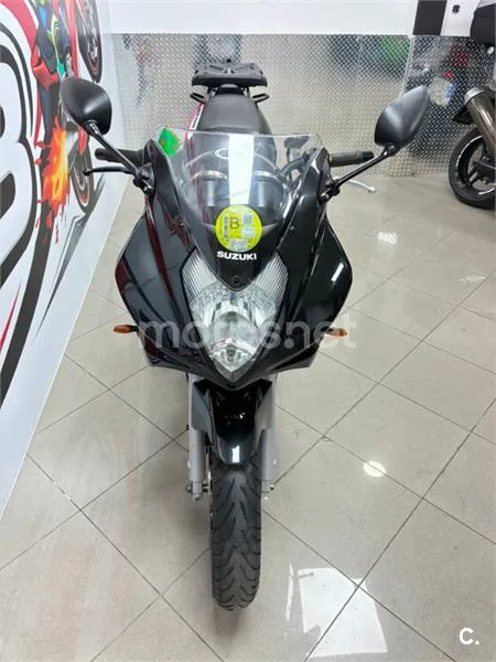 Suzuki GS 500 F – Vista 12