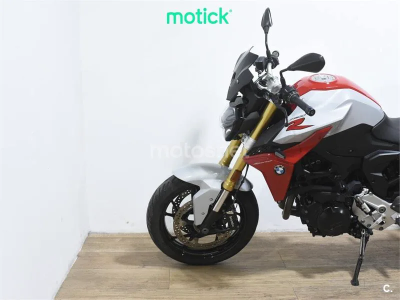 BMW F 900 R – Vista 8