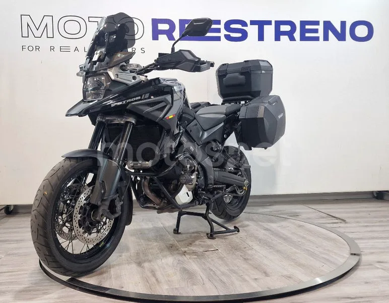 Suzuki V-Strom 1050 – Vista 5