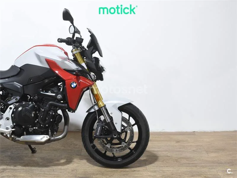 BMW F 900 R – Vista 4