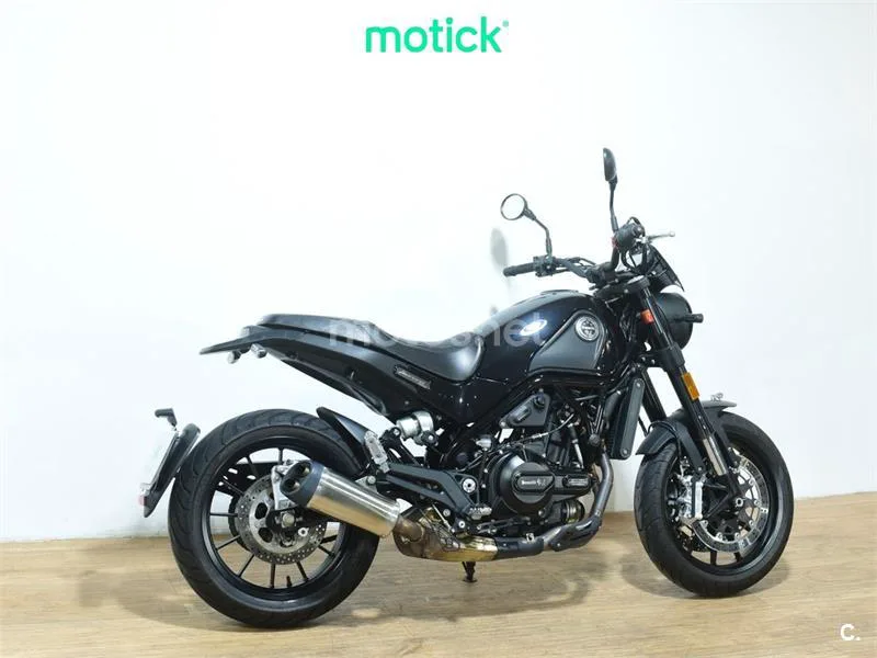 Benelli Leoncino 500 – Vista 10