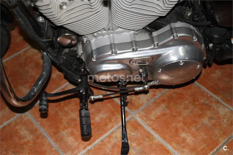 Harley-Davidson Sportster 883 – Vista 3