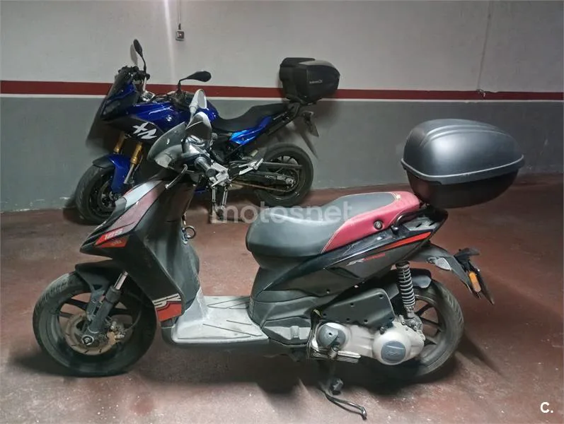Aprilia SR Motard 125 1200 € 2016 Jaén - 2