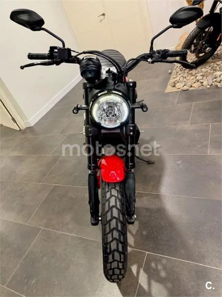 Ducati Scrambler – Vista 3