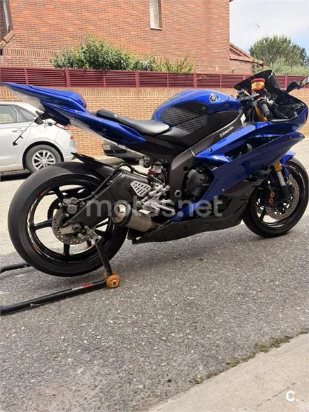 Yamaha R6R – Vista 3
