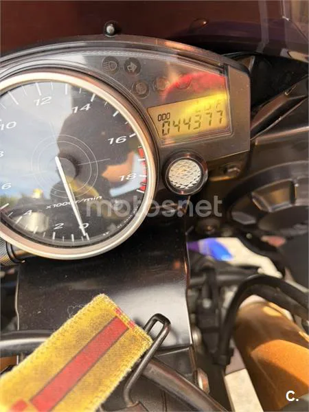 Yamaha R6R – Vista 4