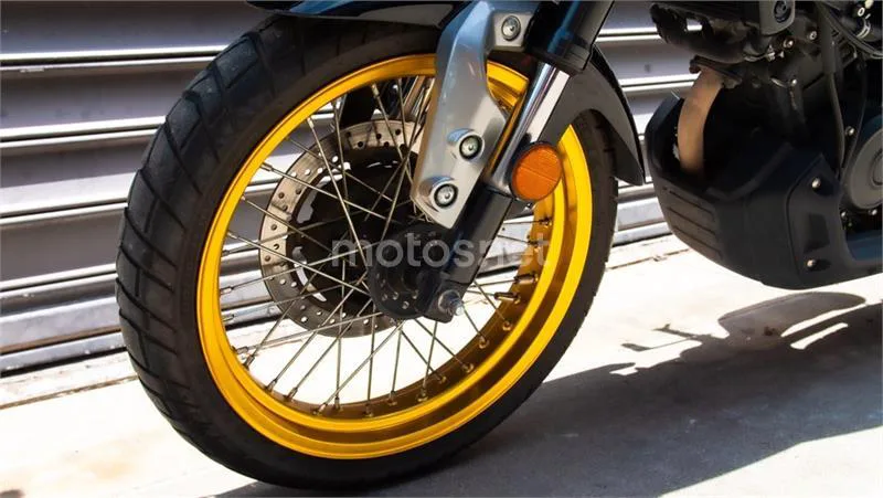 Yamaha XSR 125 – Vista 14