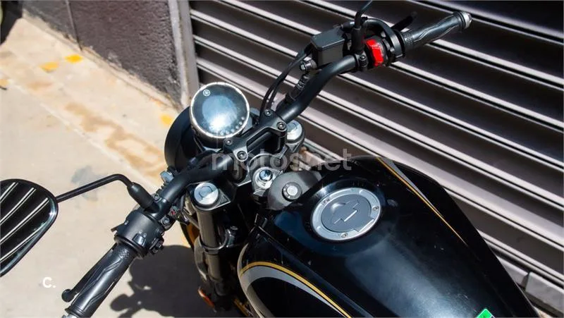 Yamaha XSR 125 – Vista 17