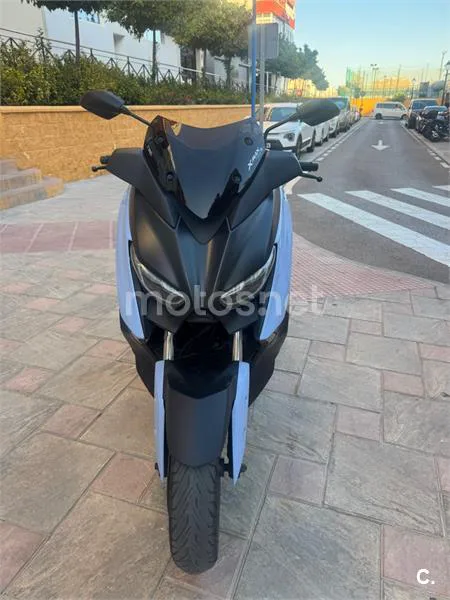 Yamaha XMAX 300 – Vista 2