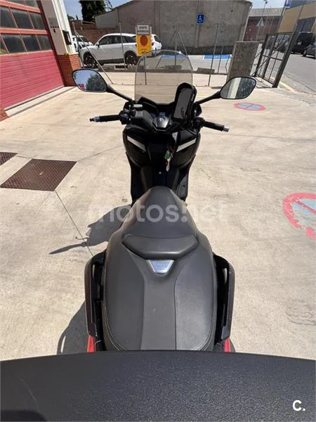 Yamaha XMAX 400 – Vista 8