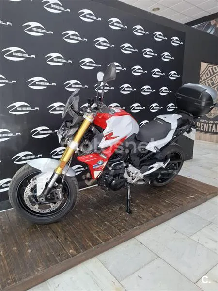 BMW F 900 R – Vista 11
