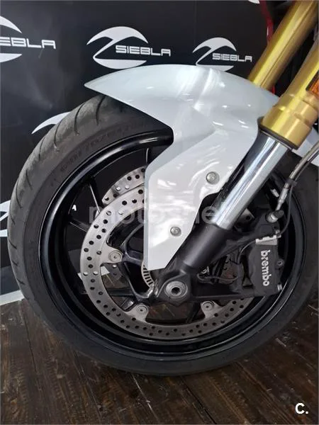 BMW F 900 R – Vista 12