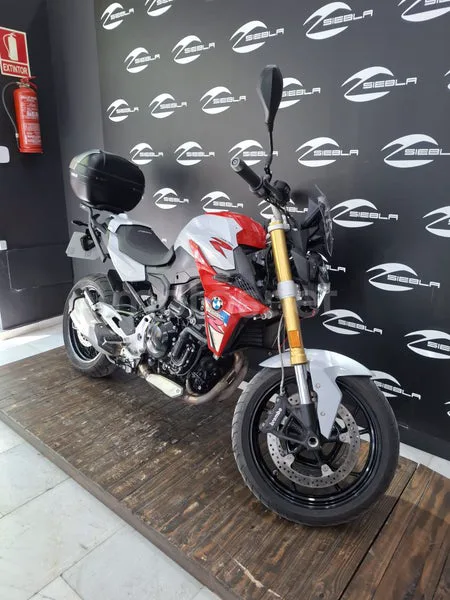 BMW F 900 R – Vista 16