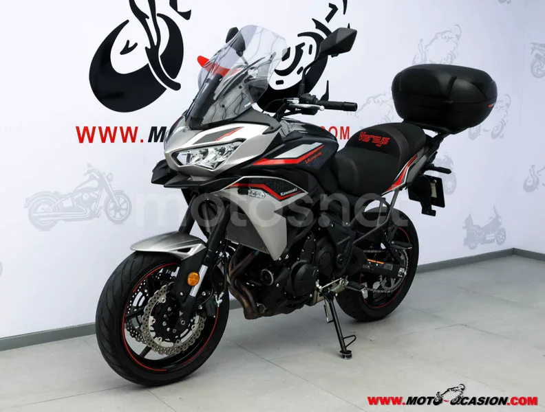Kawasaki Versys – Vista 8