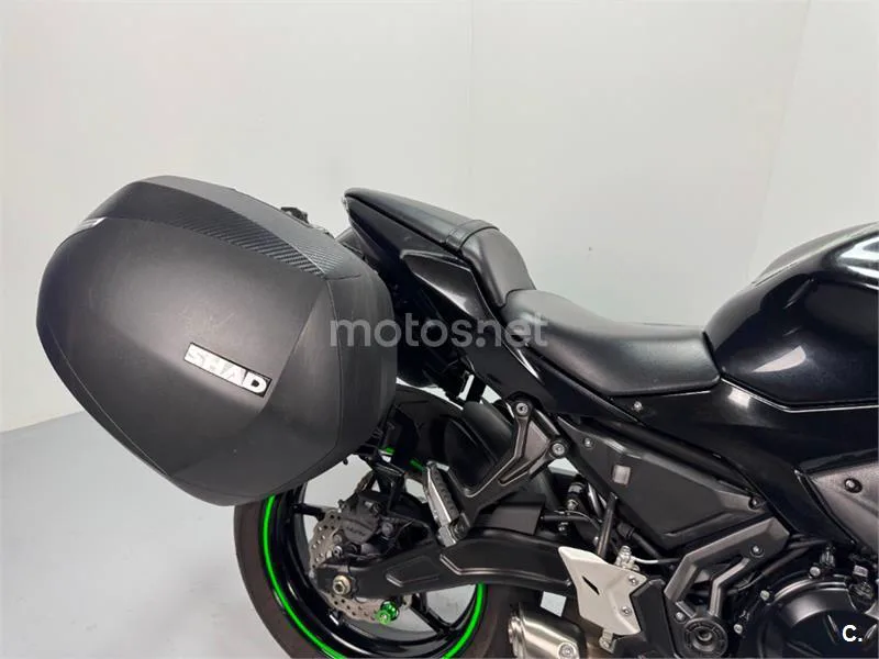 Kawasaki Ninja 650 – Vista 16