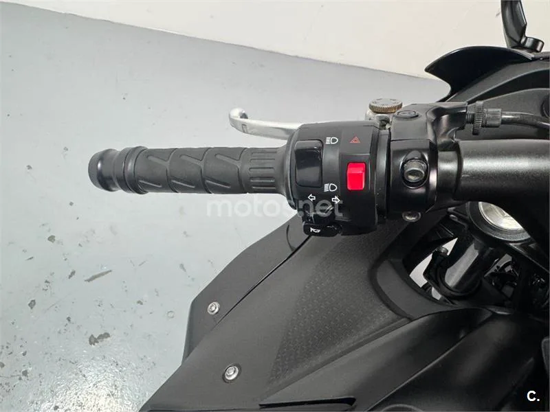 Kawasaki Ninja 650 – Vista 20