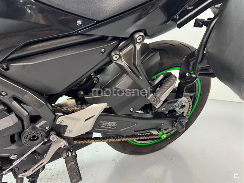 Kawasaki Ninja 650 – Vista 8