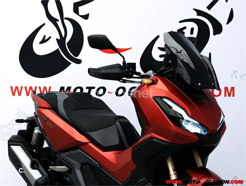Honda ADV 350 – Vista 4