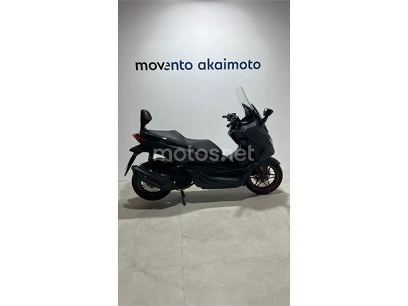 Honda Forza 125 – Vista 3
