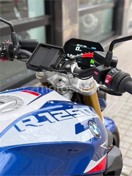 BMW R 1250 R – Vista 12