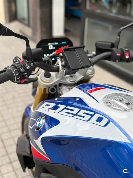 BMW R 1250 R – Vista 19