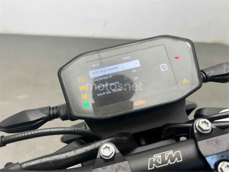 KTM 790 – Vista 13