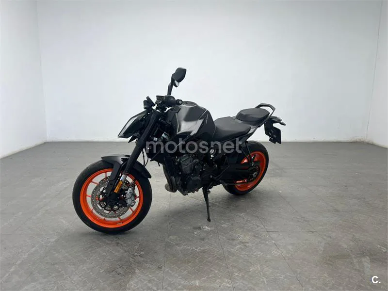 KTM 790 – Vista 4