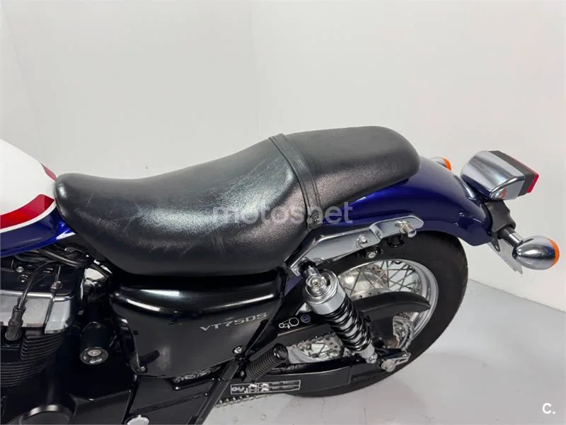 Honda VT 750 S – Vista 10