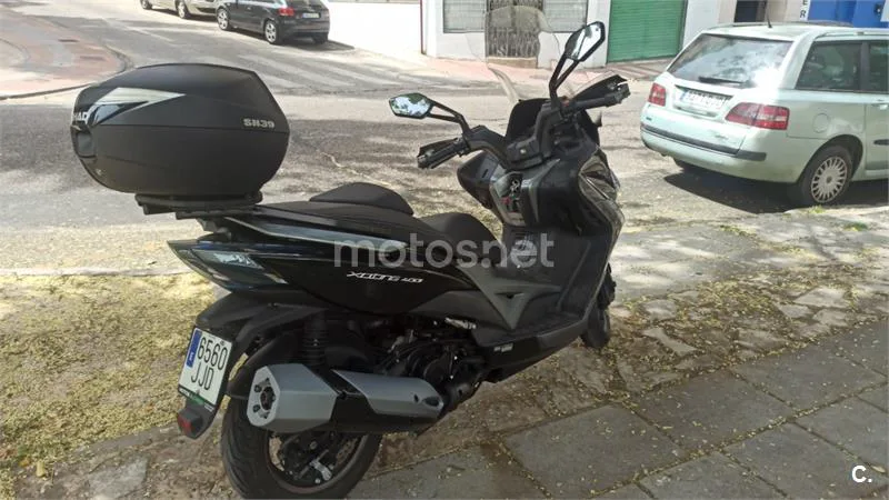 Kymco Xciting 400 – Vista 2