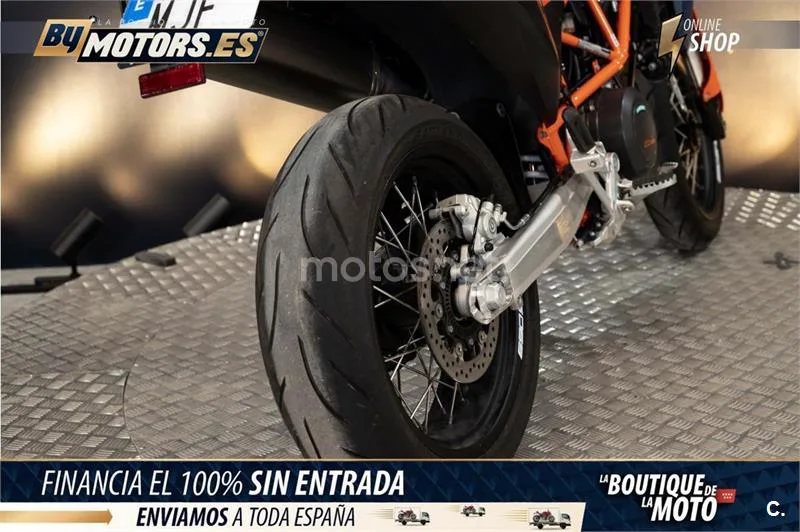 KTM 690 SMC R – Vista 11