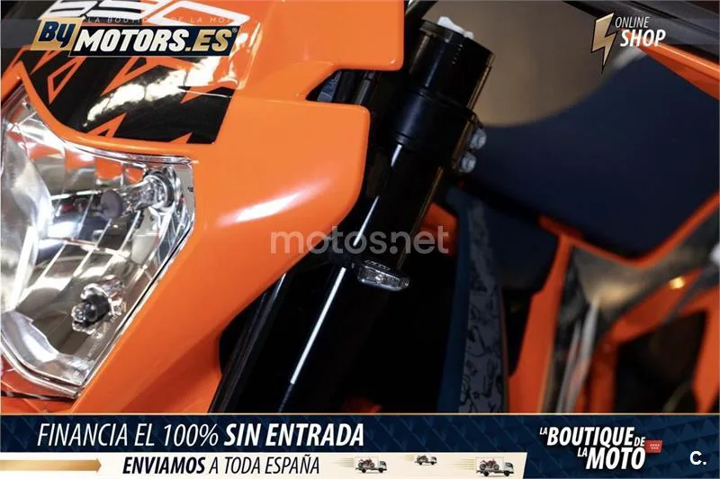 KTM 690 SMC R – Vista 14