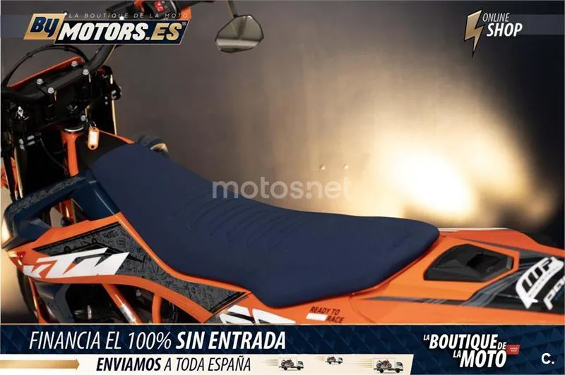 KTM 690 SMC R – Vista 32