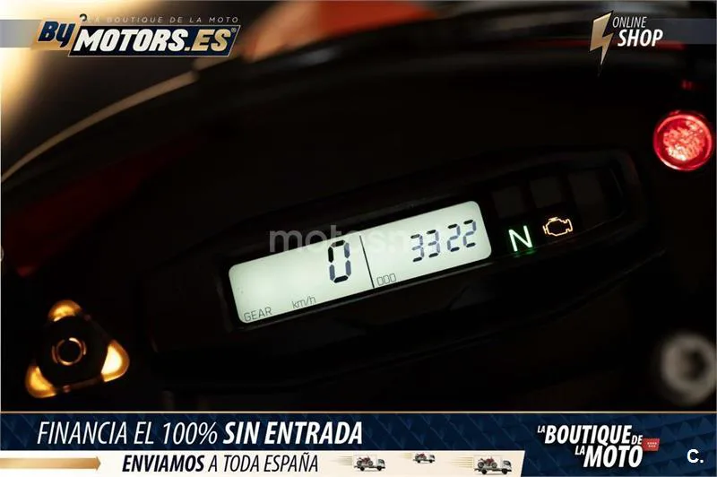 KTM 690 SMC R – Vista 5