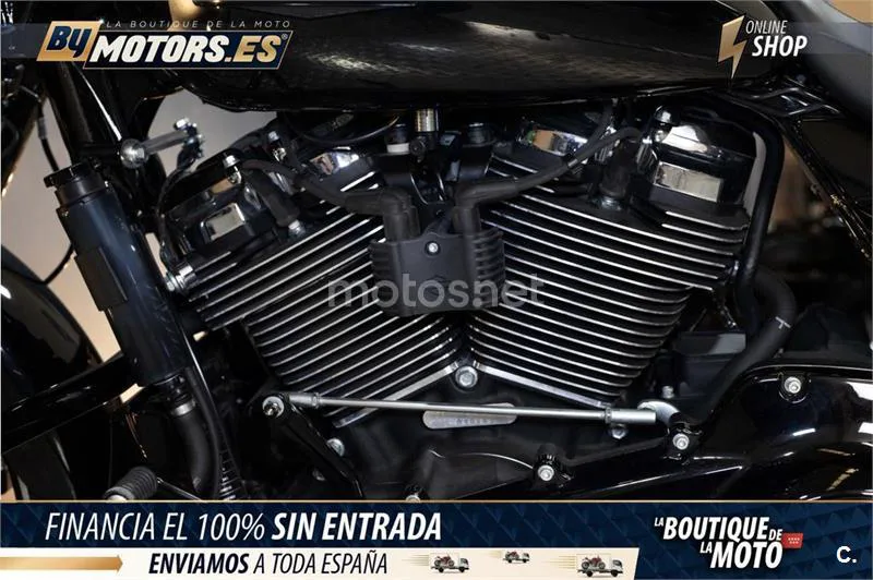 Harley-Davidson Street Glide – Vista 14