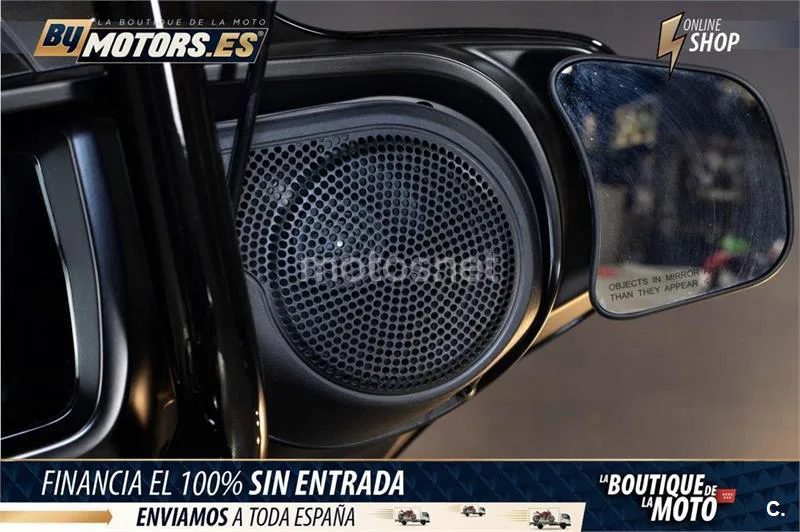 Harley-Davidson Street Glide – Vista 25