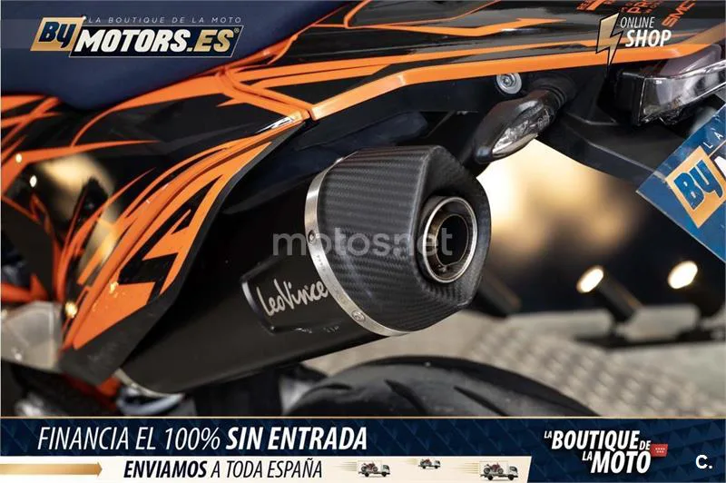 KTM 690 SMC R – Vista 13