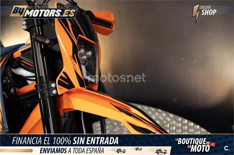 KTM 690 SMC R – Vista 18